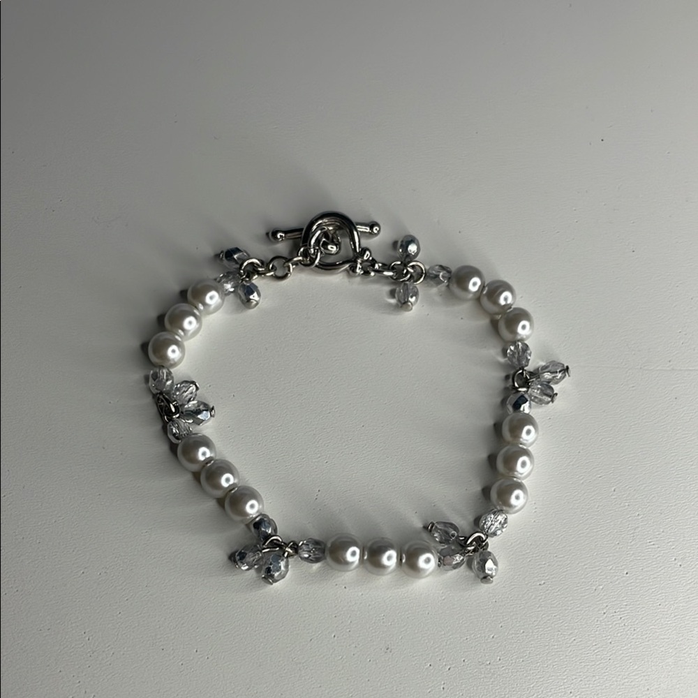 Fresh Pearl and Crystal Bracelet